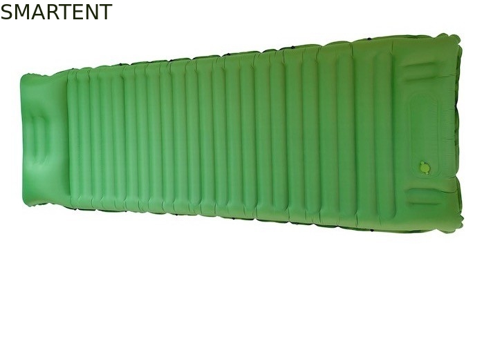 sacs de couchage gonflables en nylon de montagne de 40D TPU construits dans le matelas d'air portatif de pompe à pied fournisseur